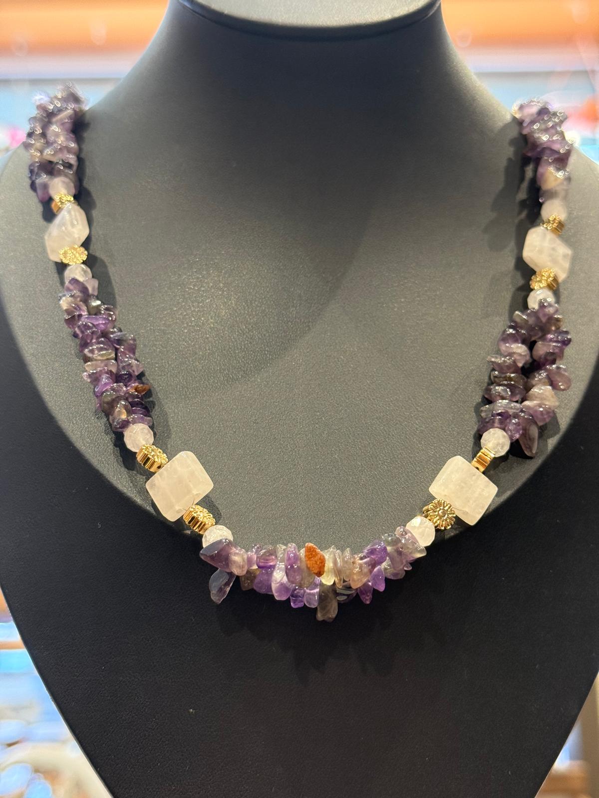 Handgefertigte Amethyst-Rosenquarz-Halskette mit Hämatitblüten – Unikat, ca. 77 cm - Bild 2