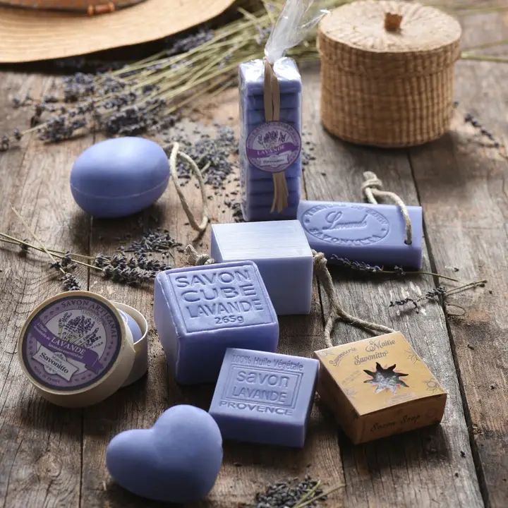 Lavendel-Peelingseife in Holzkiste 100g