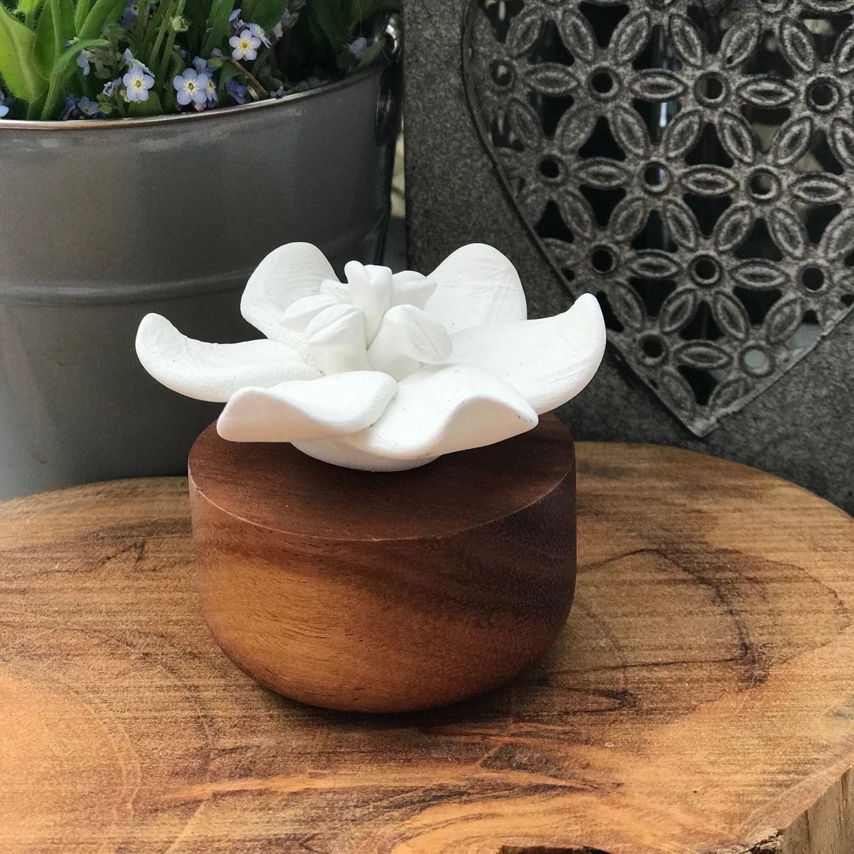 Duftdiffusor - Jasminblüte aus Porzellan