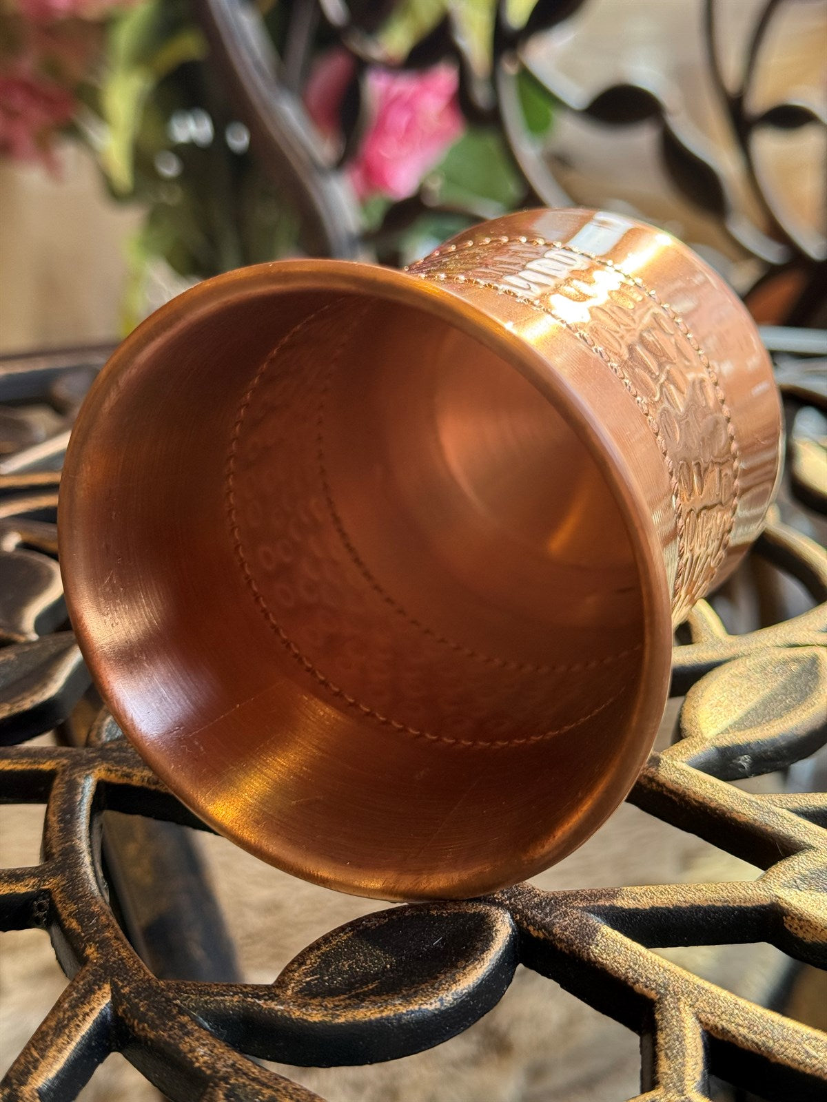 Reiner Kupferbecher mit gebogener Sequenz – 300 ml