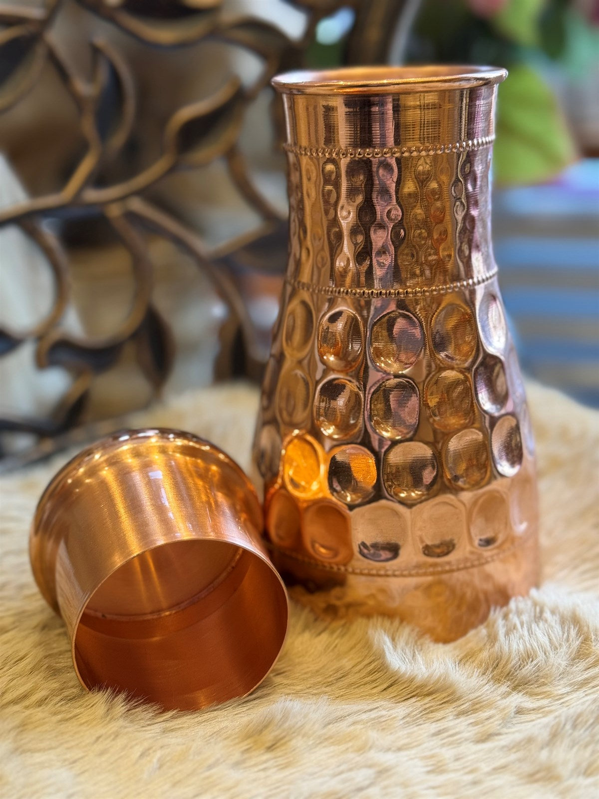 Karaffe aus reinem Kupfer, gehämmerter Diamant, ± 950 ml