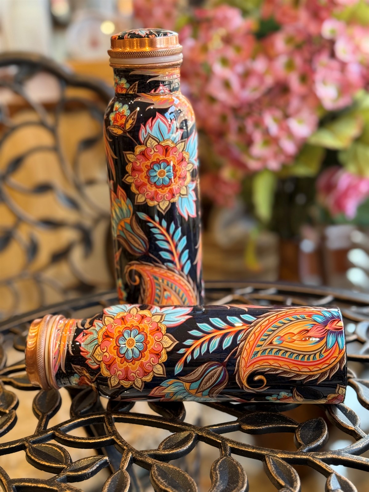 Wasserflasche aus reinem Kupfer mit Blumendruck ± 950 ml (320 g)