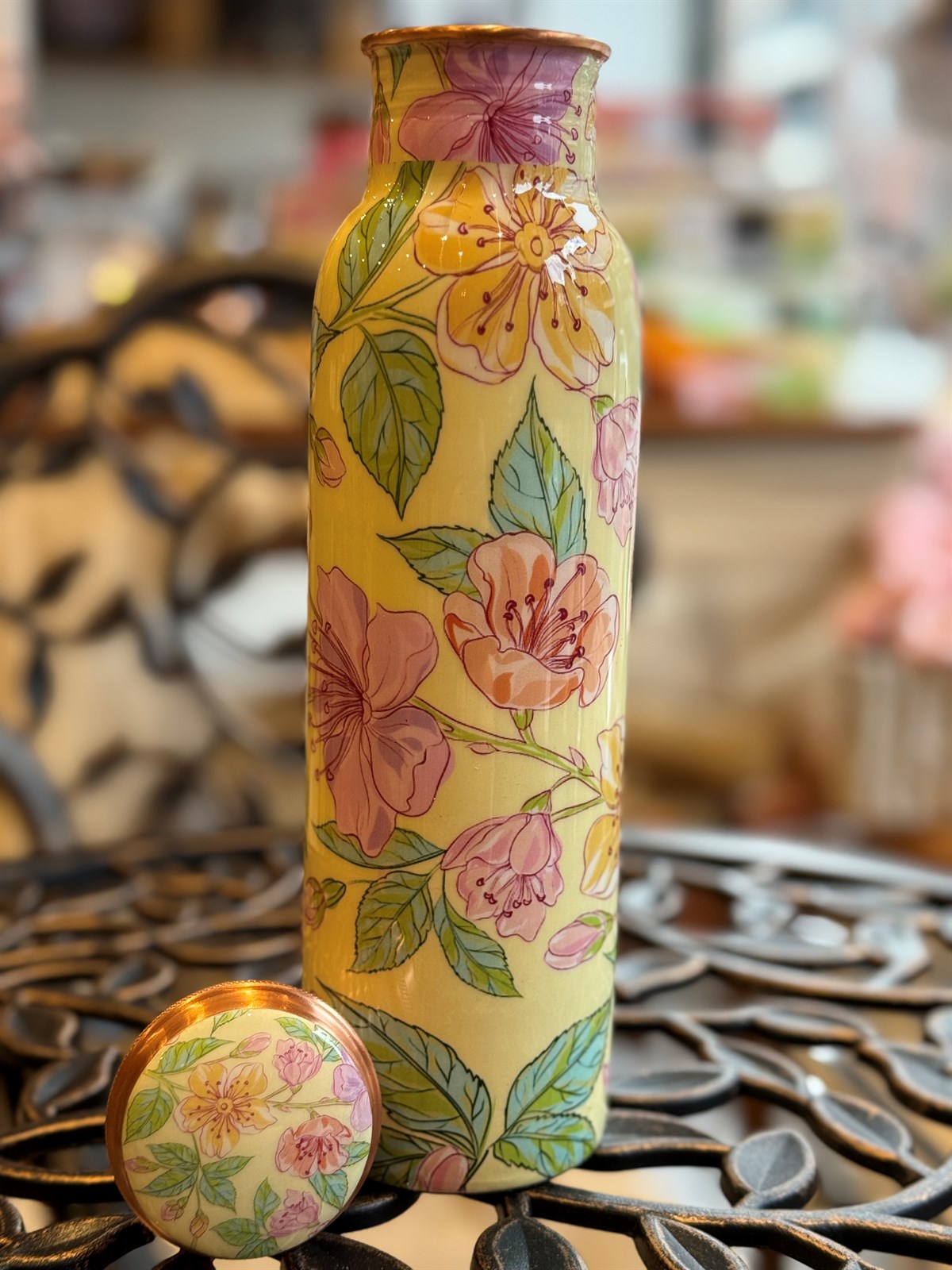 Wasserflasche aus reinem Kupfer mit Blumendruck in Grün/Rosa/Weiß, ± 950 ml (Heavy Duty)