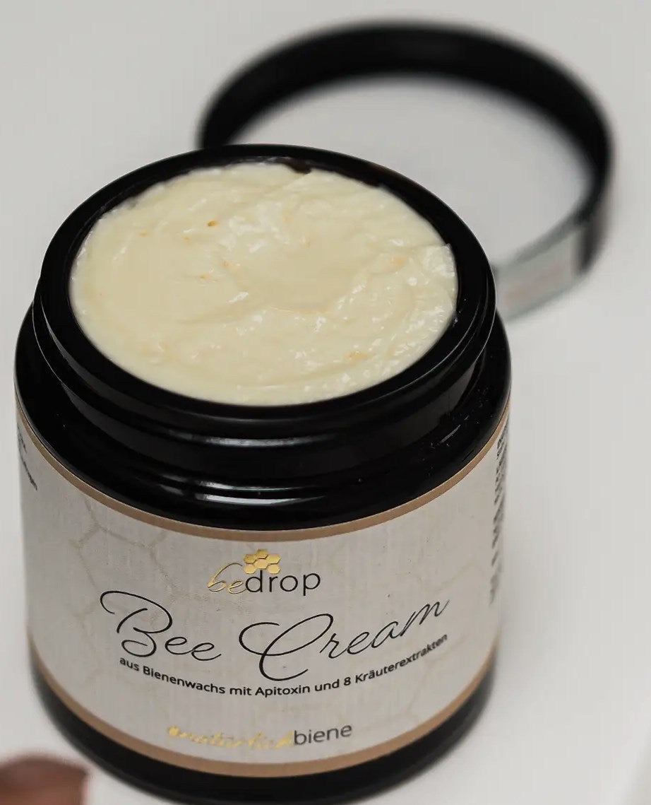 Bee Cream Bienengiftsalbe und 8 Kräuterextrakten - 100g