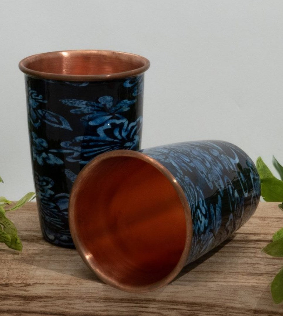 Flaschenset aus reinem Kupfer mit Blumendruck blau ± 950 ml mit 2 geraden Bechern - Bild 4